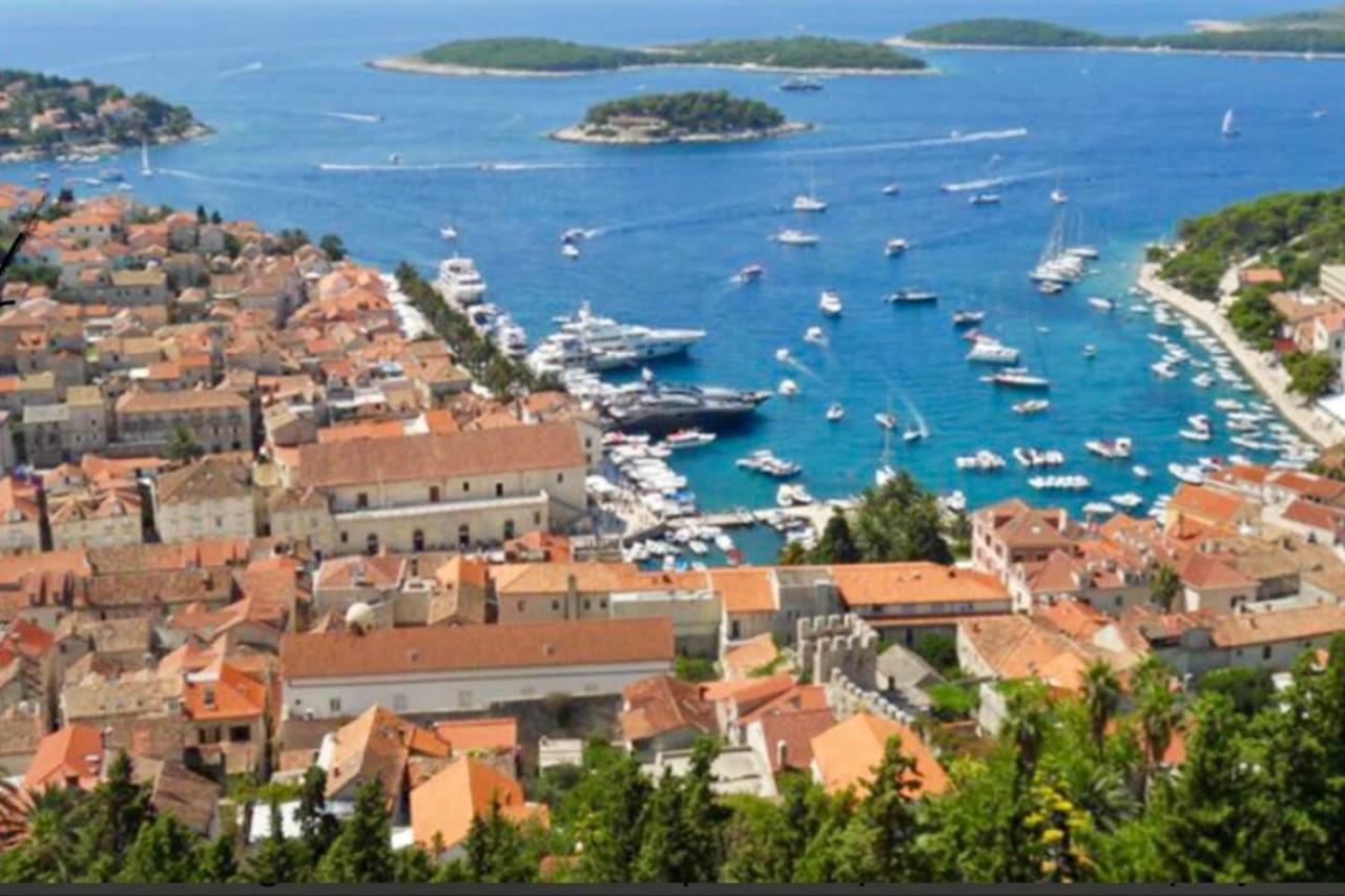 Hvar Old Dalmatian House Junior Suite - Deck 3 Hvar Town Exterior foto